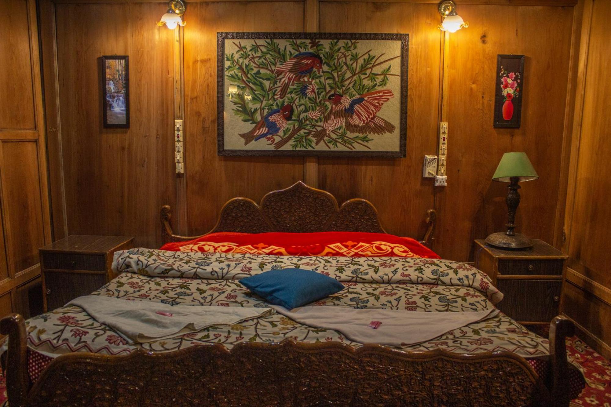 Bed and Breakfast House Boat New Manora Srīnagar Zewnętrze zdjęcie