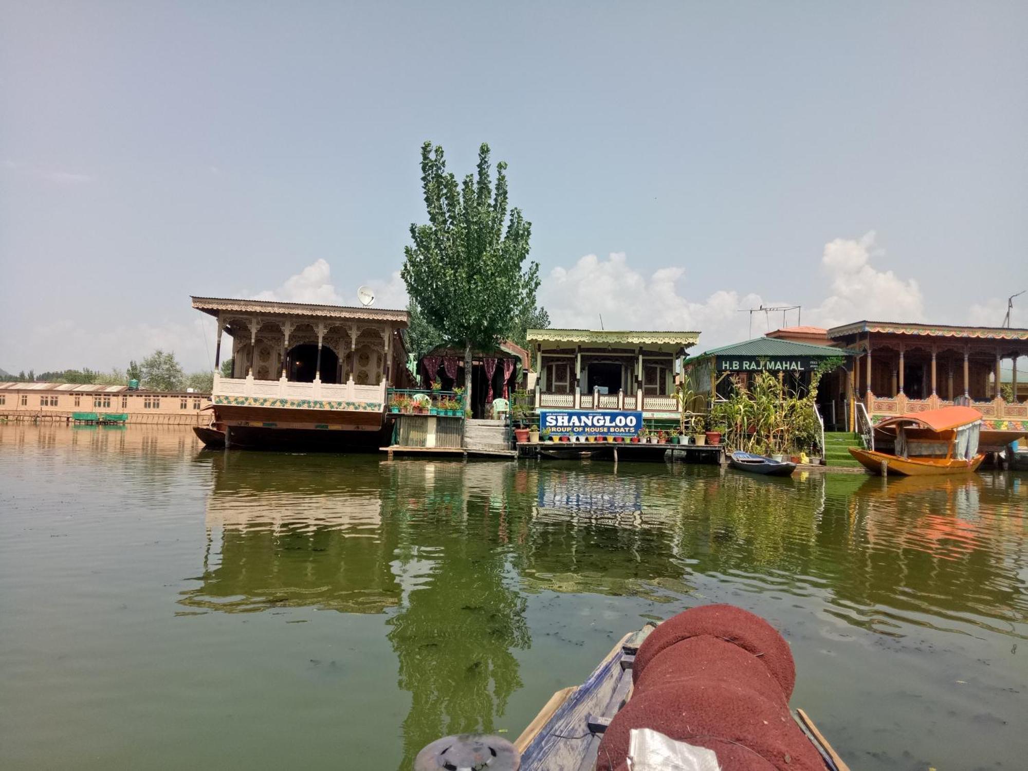 Bed and Breakfast House Boat New Manora Srīnagar Zewnętrze zdjęcie