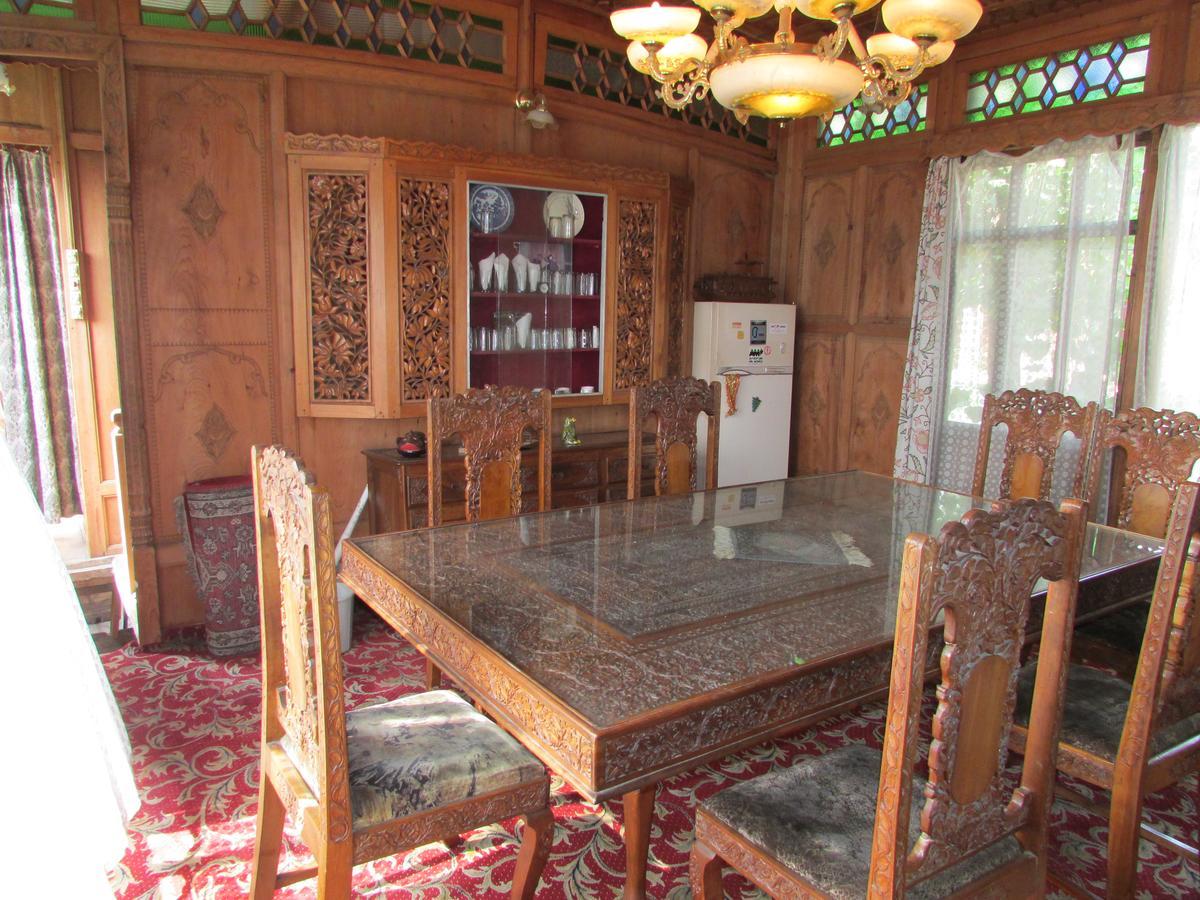 Bed and Breakfast House Boat New Manora Srīnagar Zewnętrze zdjęcie