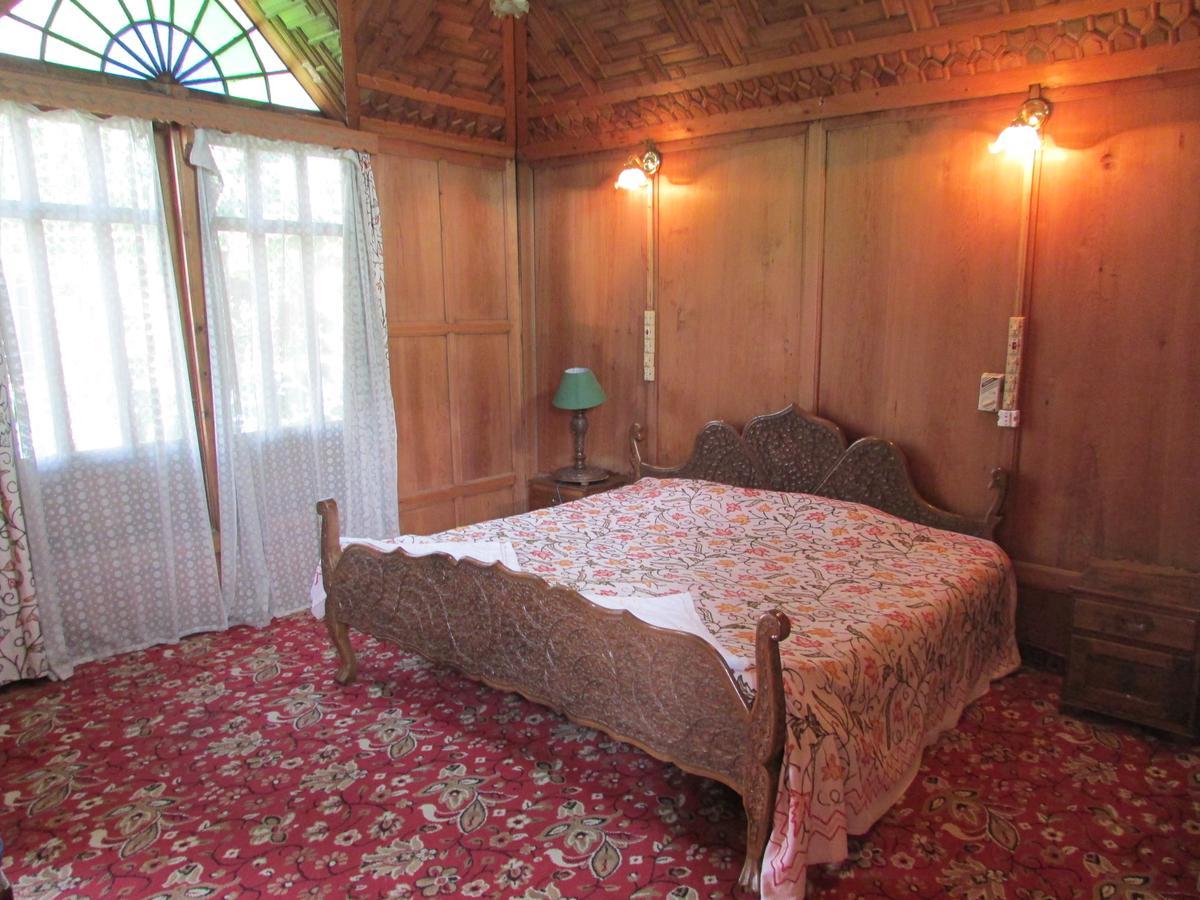 Bed and Breakfast House Boat New Manora Srīnagar Zewnętrze zdjęcie